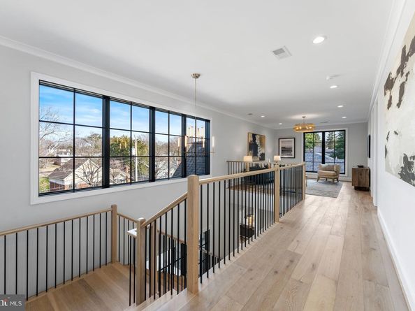 1446 Cola Drive, Mclean VA 22101