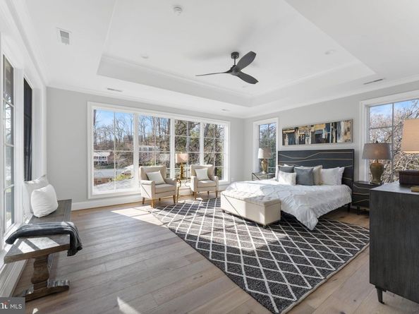 1446 Cola Drive, Mclean VA 22101