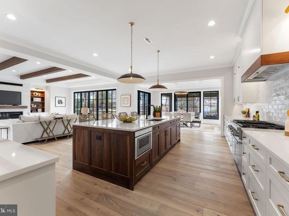 1446 Cola Drive, Mclean VA 22101