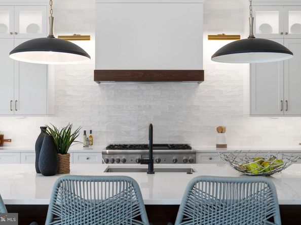1446 Cola Drive, Mclean VA 22101