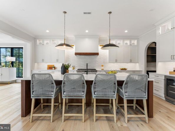 1446 Cola Drive, Mclean VA 22101