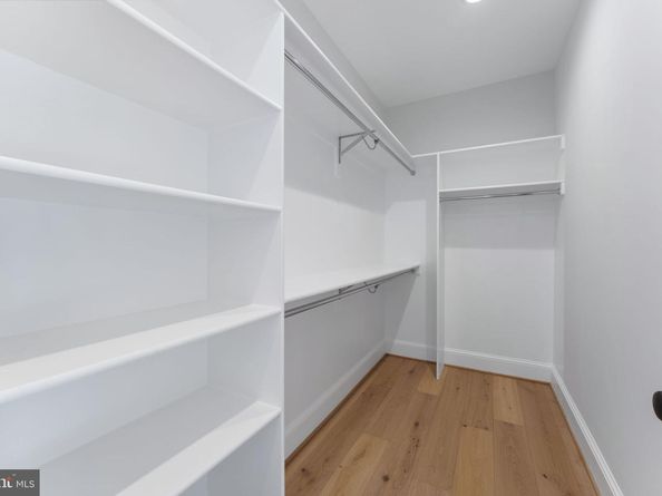 1446 Cola Drive, Mclean VA 22101