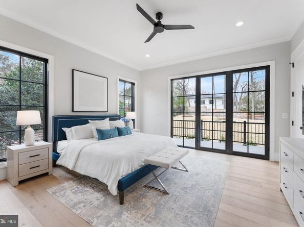 1446 Cola Drive, Mclean VA 22101