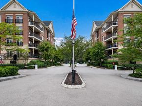 305 Carson Terrace, Huntingdon Valley PA 19006