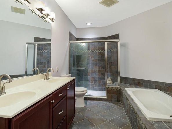 305 Carson Terrace, Huntingdon Valley PA 19006