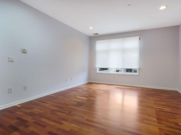 305 Carson Terrace, Huntingdon Valley PA 19006