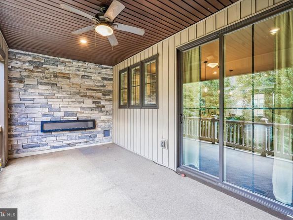 9267 Wood Violet Court, Fairfax VA 22031