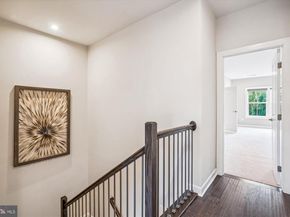 9267 Wood Violet Court, Fairfax VA 22031