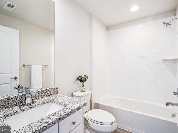 9267 Wood Violet Court, Fairfax VA 22031
