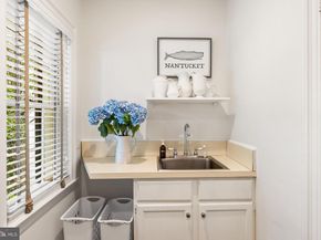 6460 Kedleston Court, Mclean VA 22101
