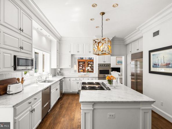 6460 Kedleston Court, Mclean VA 22101