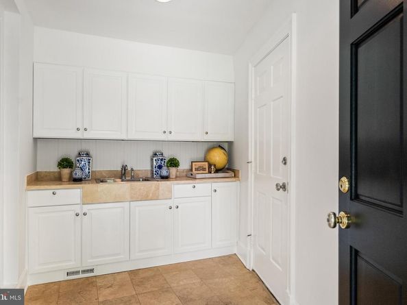 6460 Kedleston Court, Mclean VA 22101