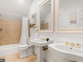 6460 Kedleston Court, Mclean VA 22101