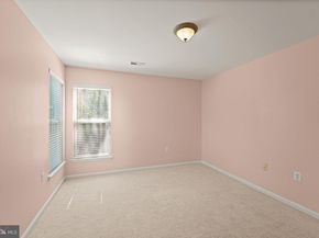 46823 Gunflint Way, Sterling VA 20164