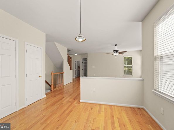 46823 Gunflint Way, Sterling VA 20164