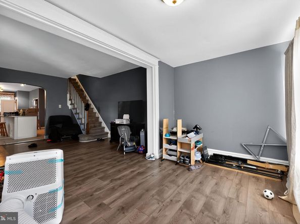 7009 Gillespie Street, Philadelphia PA 19135