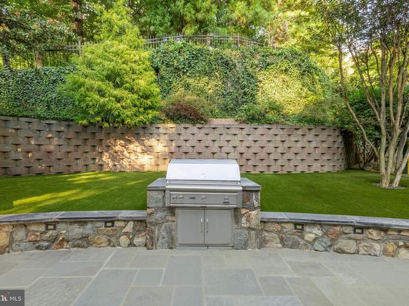 5400 Mohican Road, Bethesda MD 20816