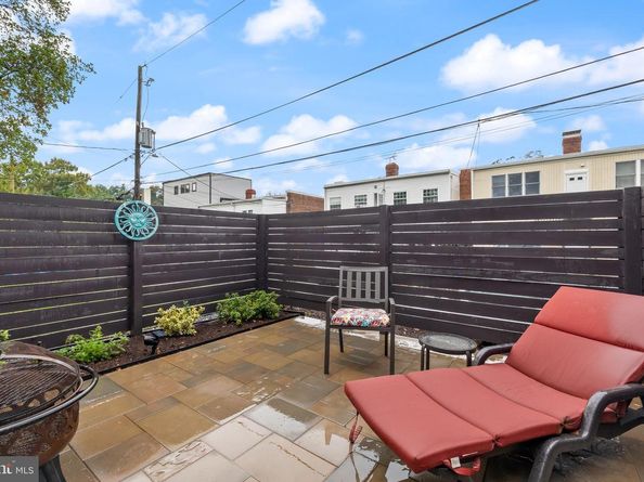 2228 40TH Street NW 1, Washington DC 20007