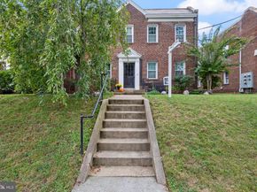 2228 40TH Street NW 1, Washington DC 20007