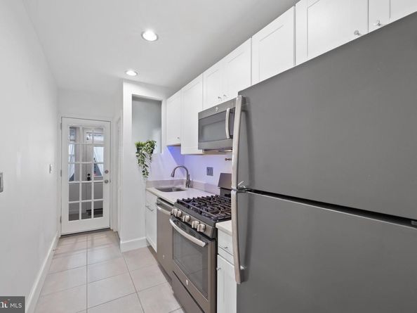 2228 40TH Street NW 1, Washington DC 20007
