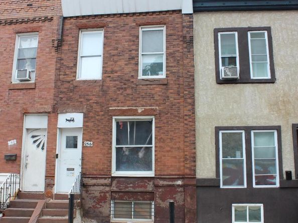 2516 S Marshall Street, Philadelphia PA 19148