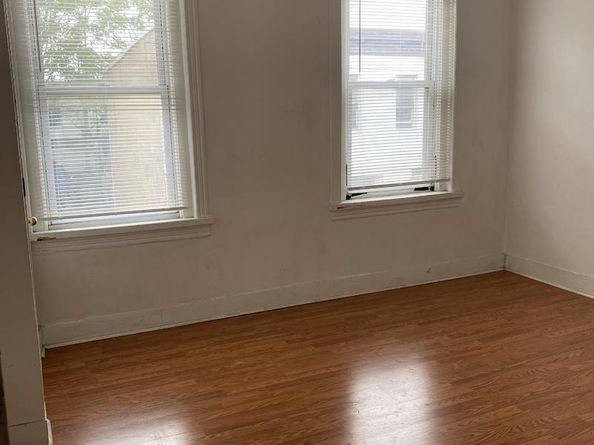 2516 S Marshall Street, Philadelphia PA 19148