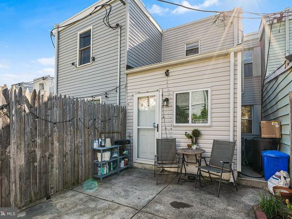 1837 E Albert Street, Philadelphia PA 19125