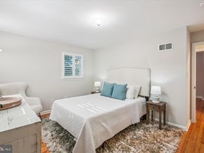 5300 1st Place N, Arlington VA 22203