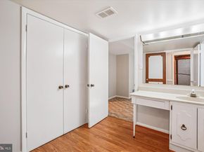 5300 1st Place N, Arlington VA 22203