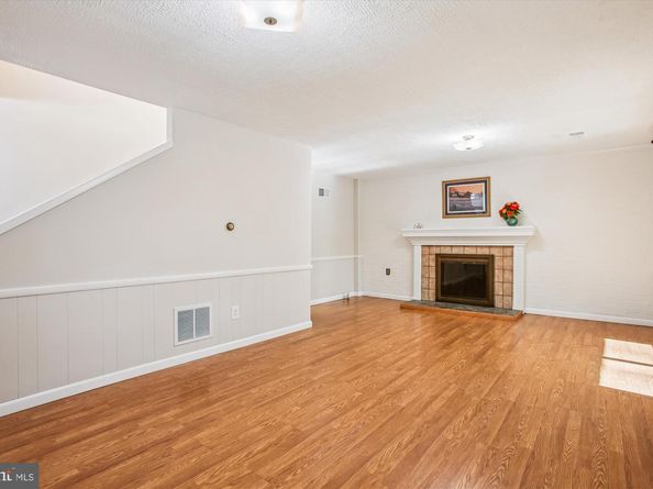 5300 1st Place N, Arlington VA 22203