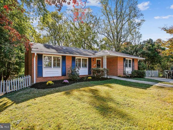 5300 1st Place N, Arlington VA 22203