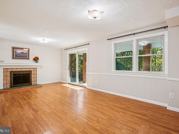 5300 1st Place N, Arlington VA 22203