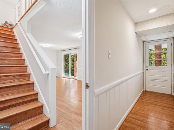 5300 1st Place N, Arlington VA 22203