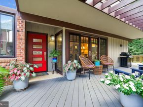 2410 Nottingham Drive, Falls Church VA 22043
