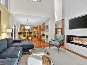 2410 Nottingham Drive, Falls Church VA 22043