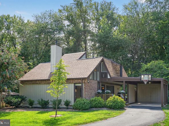 2410 Nottingham Drive, Falls Church VA 22043