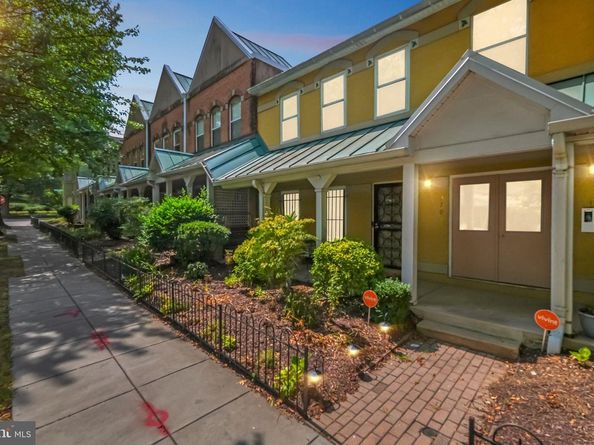 3709 Grant Place NE B, Washington DC 20019