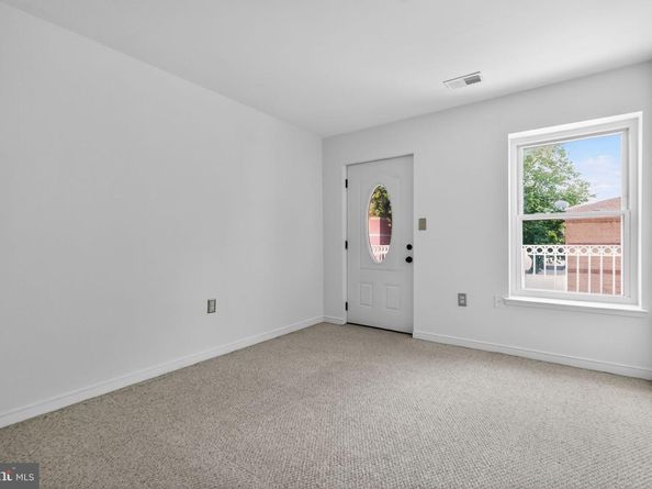 3709 Grant Place NE B, Washington DC 20019