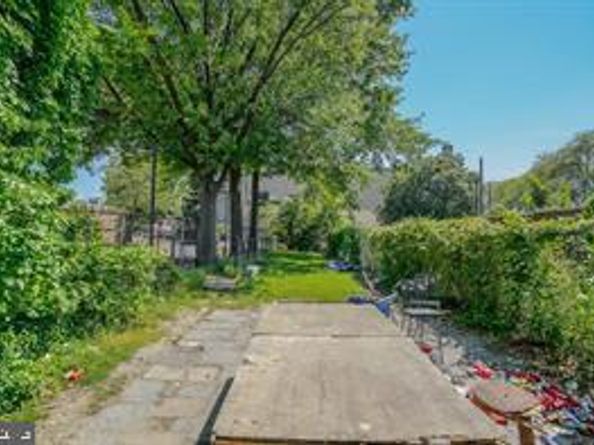 2110 W Chew Avenue, Philadelphia PA 19138