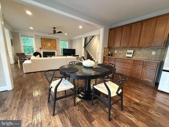 1294 Scotts Run Road, Mclean VA 22102
