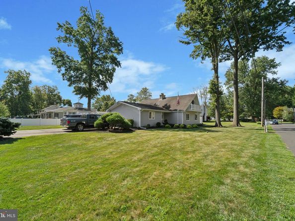 815 Harrison Avenue, Langhorne PA 19047