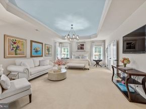 1678 Hunting Crest Way, Vienna VA 22182