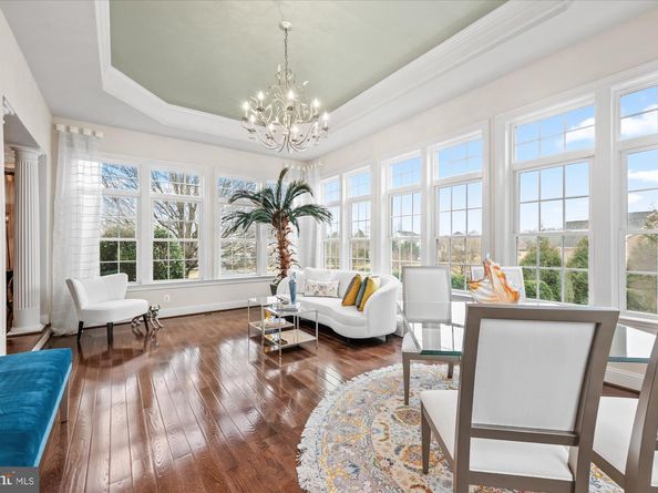 1678 Hunting Crest Way, Vienna VA 22182