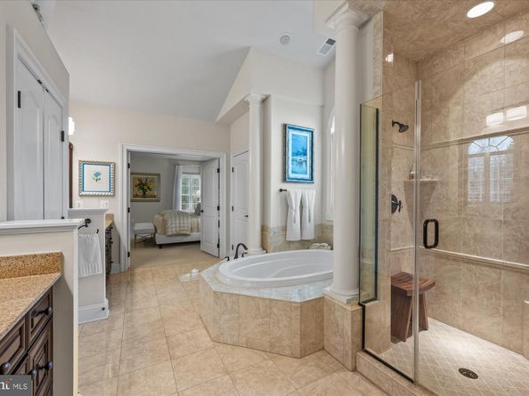 1678 Hunting Crest Way, Vienna VA 22182