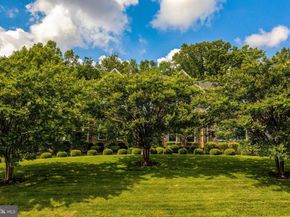 1678 Hunting Crest Way, Vienna VA 22182
