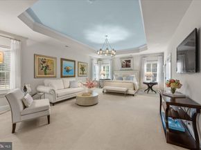1678 Hunting Crest Way, Vienna VA 22182