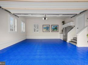 1678 Hunting Crest Way, Vienna VA 22182