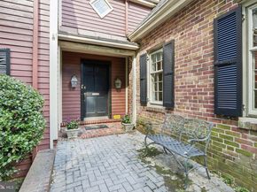 534 W Springfield Avenue, Philadelphia PA 19118