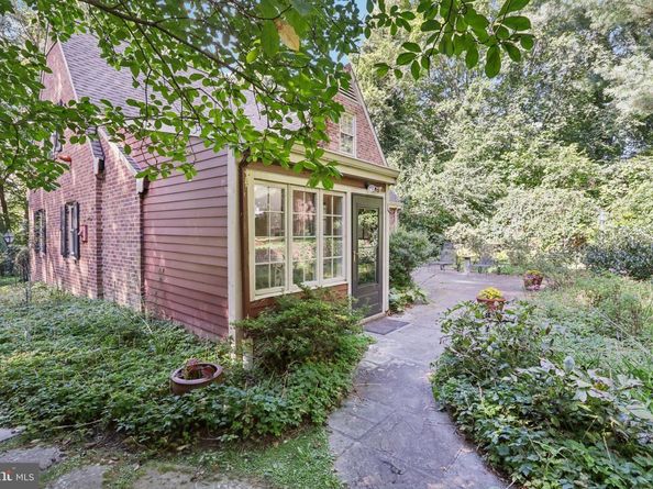 534 W Springfield Avenue, Philadelphia PA 19118
