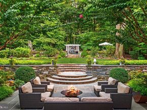 9900 New London Drive, Potomac MD 20854